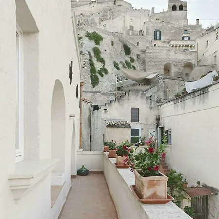 I Tre Portali Luxury بيت للعطل